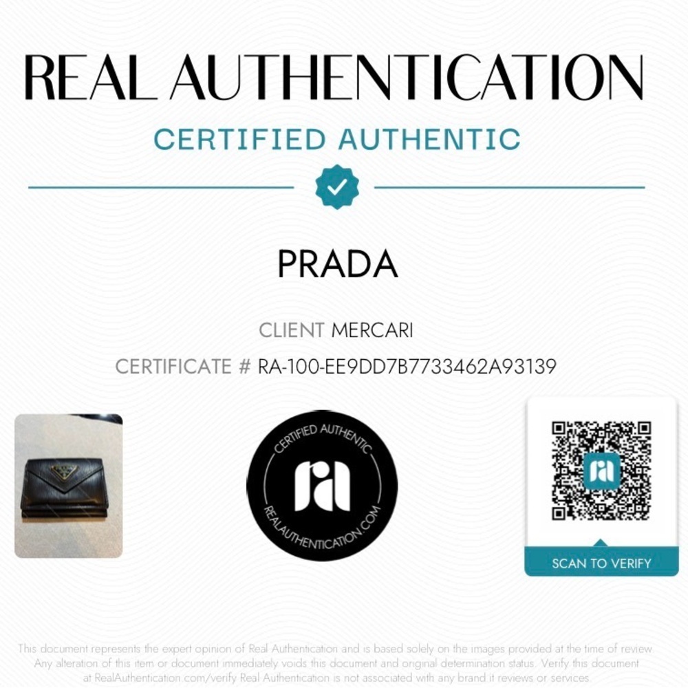 Prada Milano Black Vitello Leather Envelope Tri-Fold Wallet Made in Italy - Picture 9 of 9